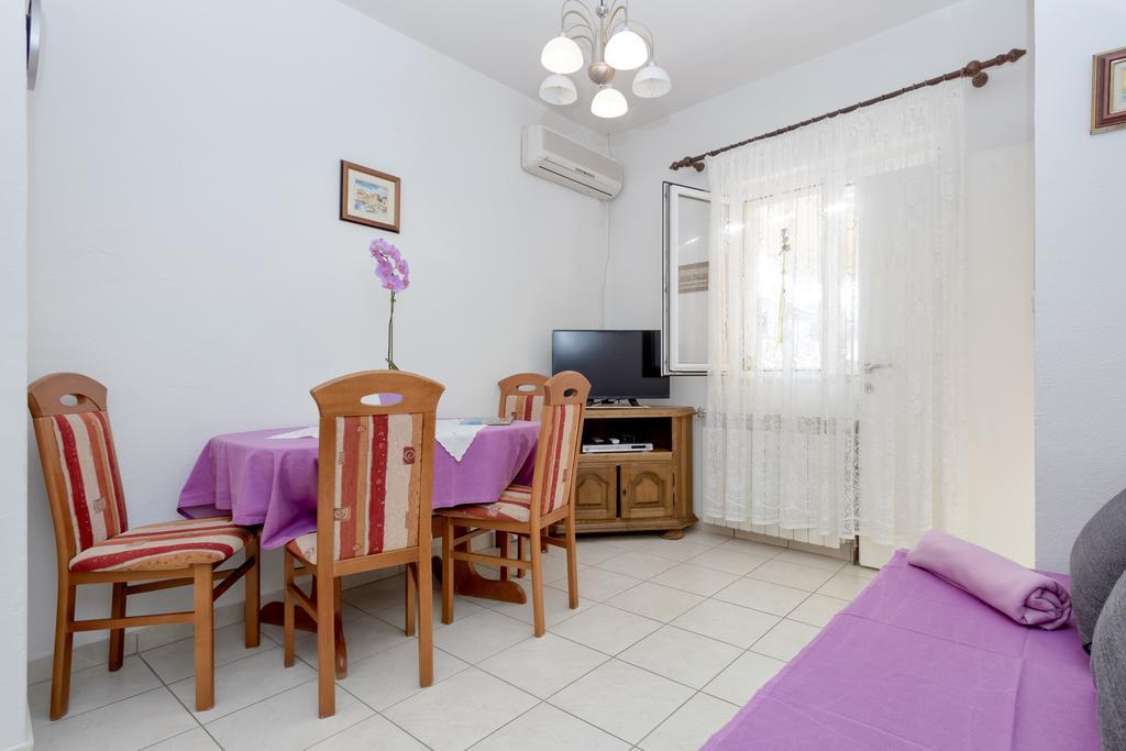 Apartment Oaza Vrboska Dış mekan fotoğraf