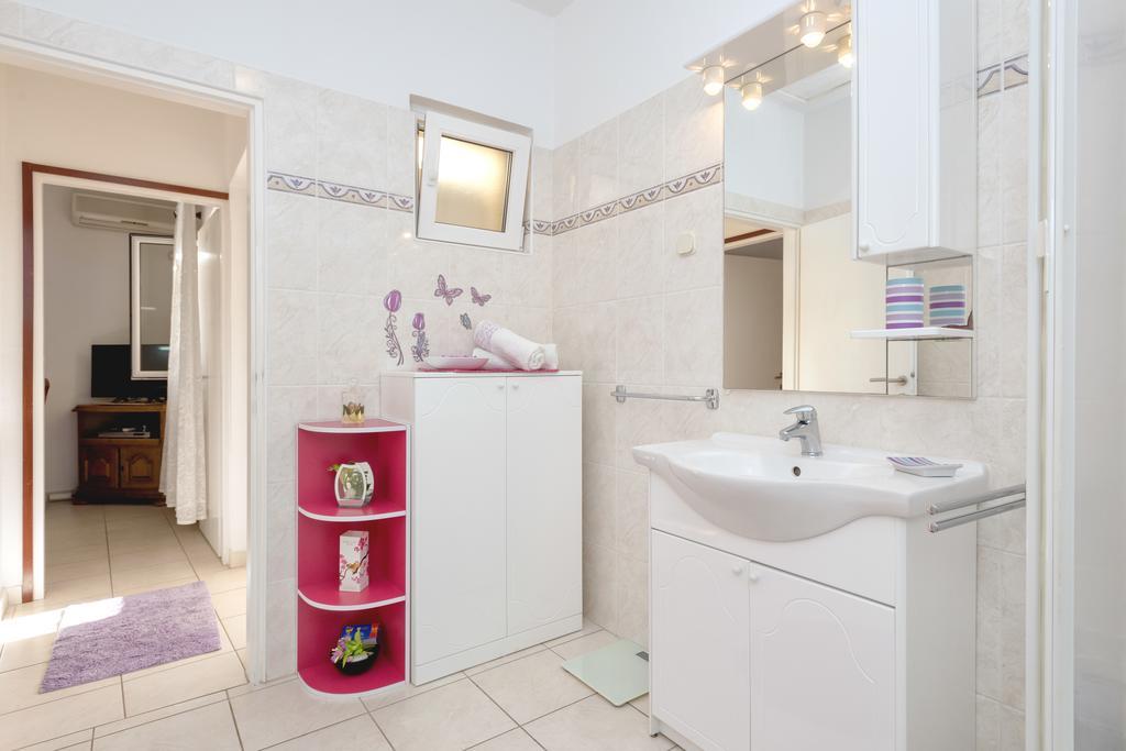 Apartment Oaza Vrboska Dış mekan fotoğraf
